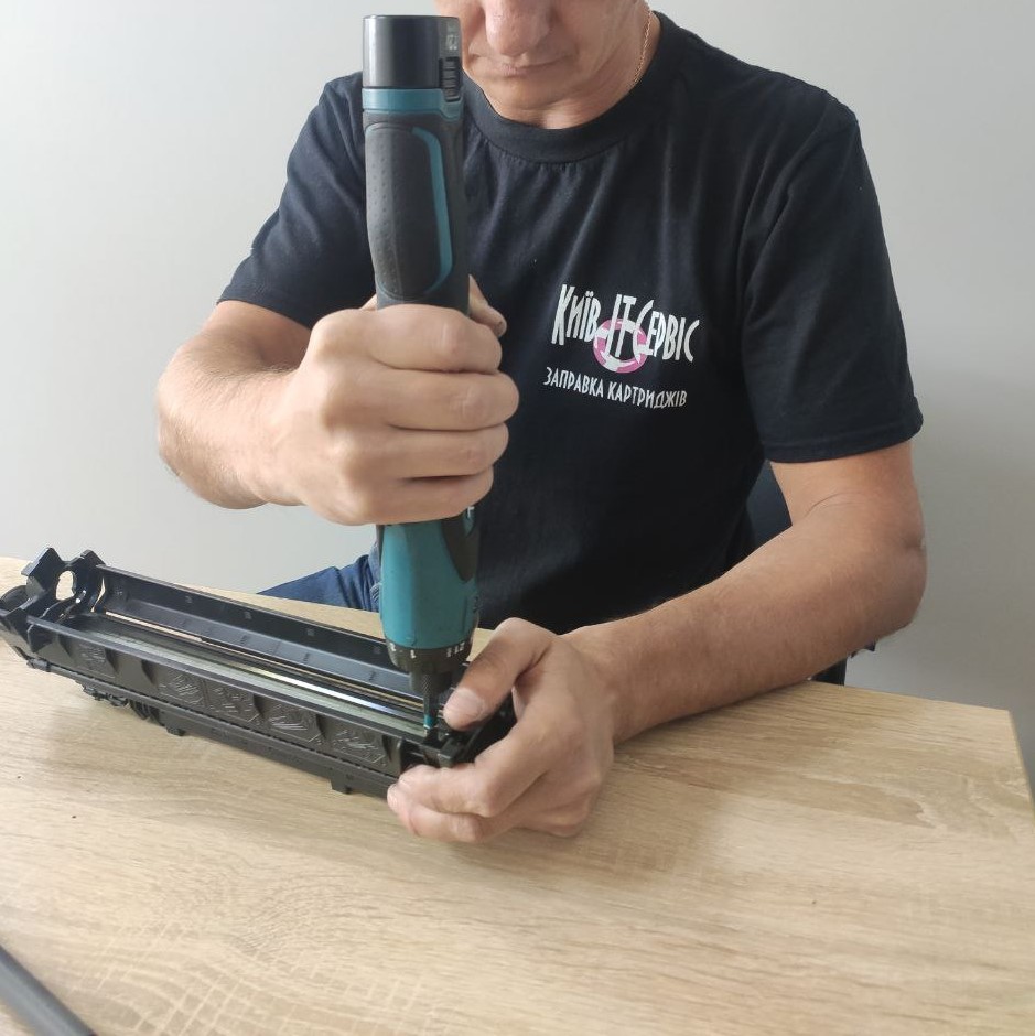 Особенности заправки картриджей цветных принтеров | Киев ИТ Сервис