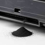 Почему картридж начинает сыпать тонер после нескольких заправок